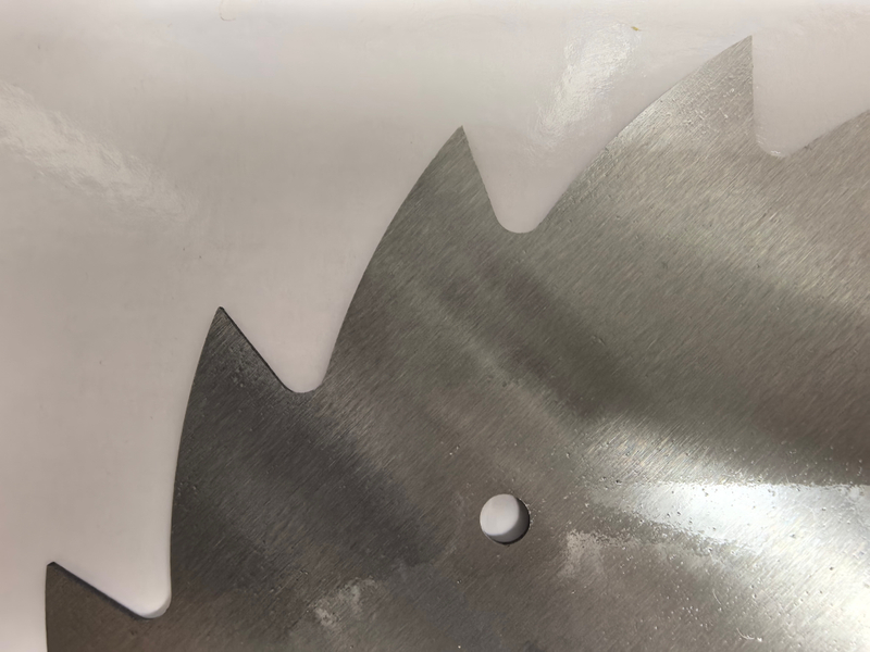 Stainless steel saw blade for cutting beef and lamb ribs