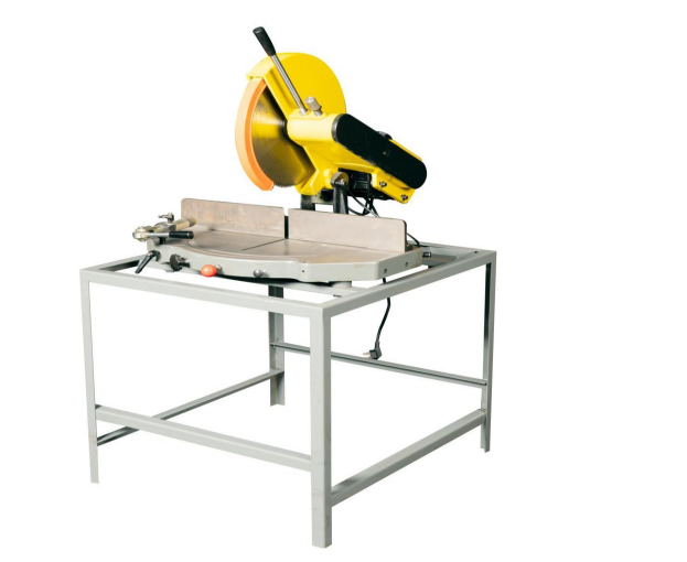 Precision turntable cutting saw