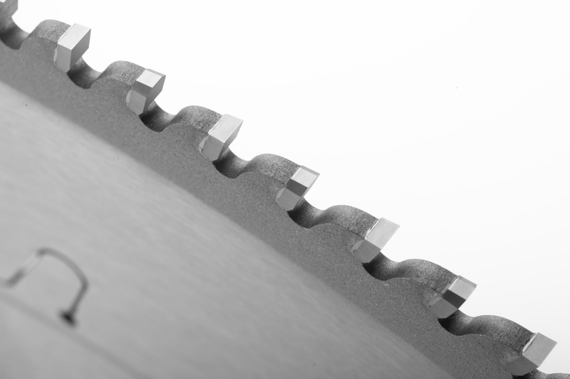 Radiator special saw blade