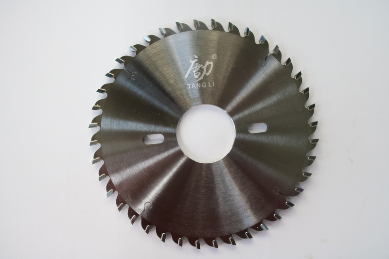 Electronic cutting slot saw blade