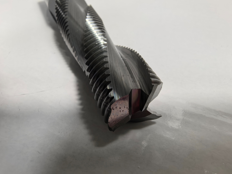 Tungsten carbide end mills (roughing cutters)