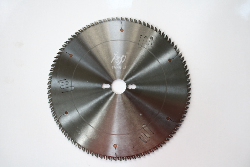 Plate type special saw blade